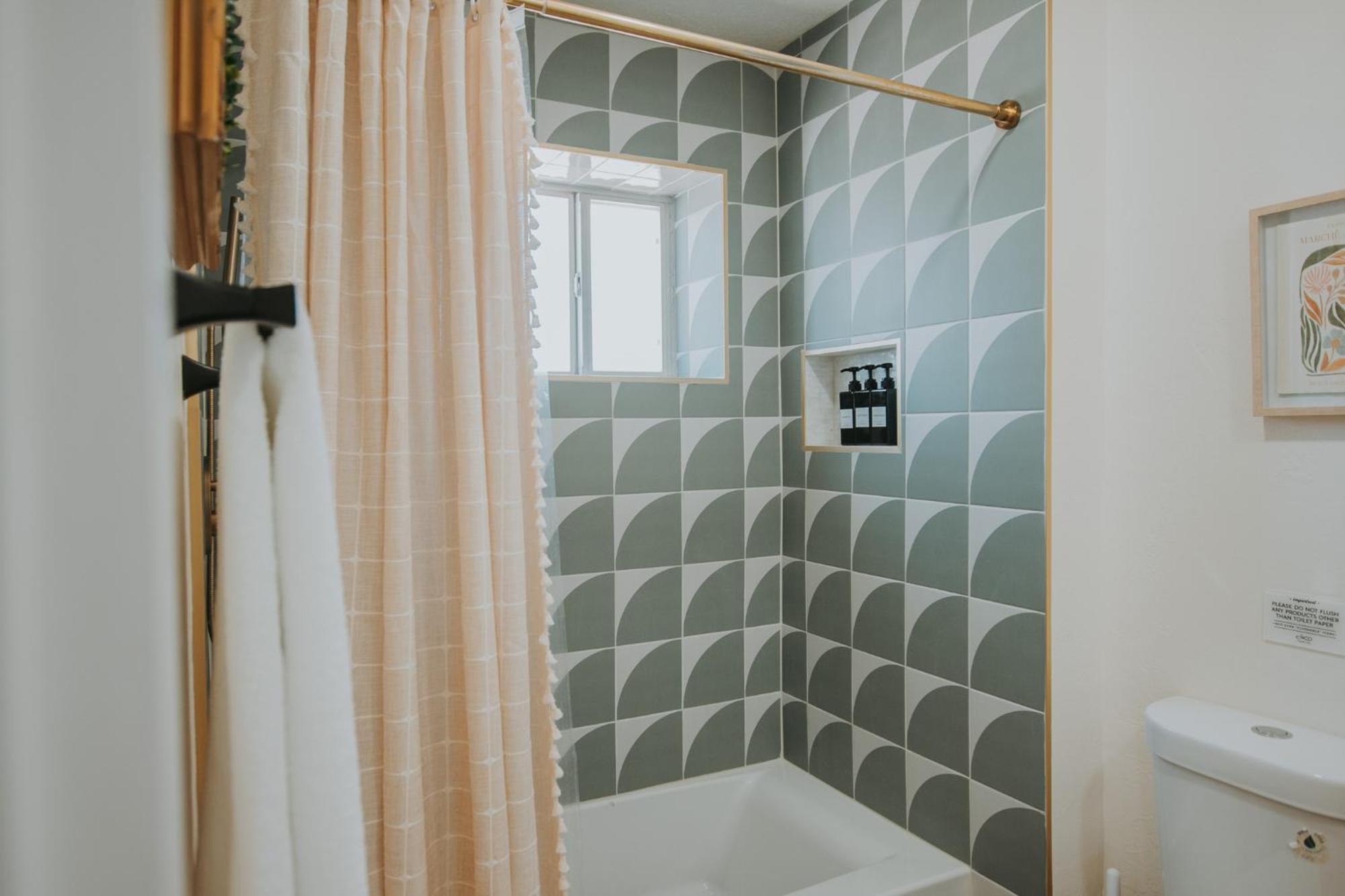Вілла Bohemian Chic An Eclectic Escape-Hot Tub-Pet Friendly-No Pet Fees! Альбукерке Екстер'єр фото
